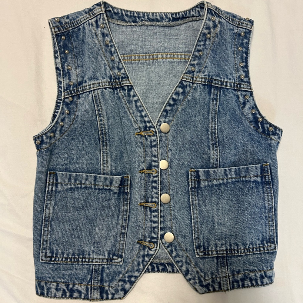 Jean Vest